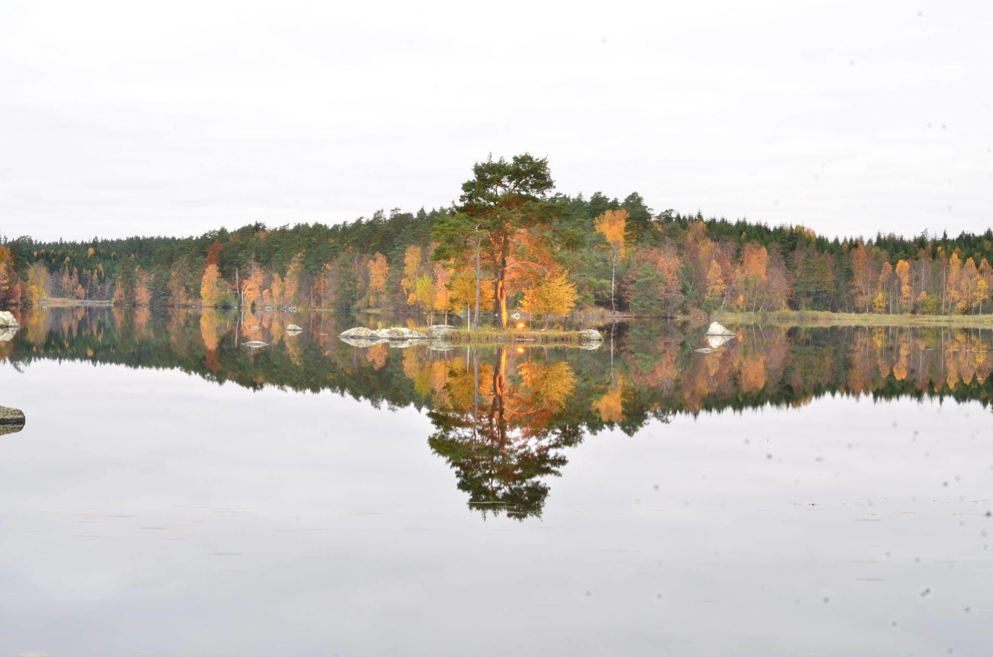 Hotel Fritzatorpet Olofstrom ภายนอก รูปภาพ