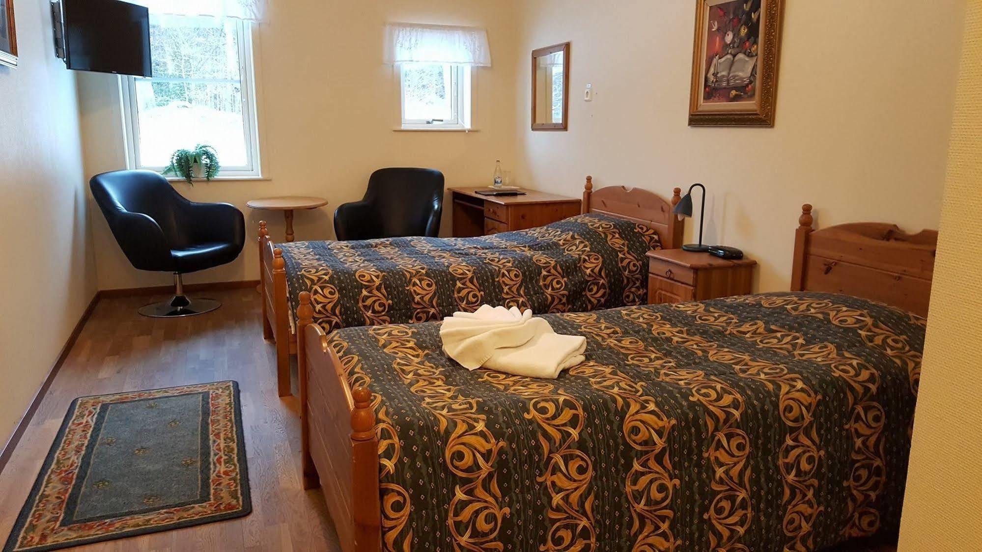 Hotel Fritzatorpet Olofstrom ภายนอก รูปภาพ