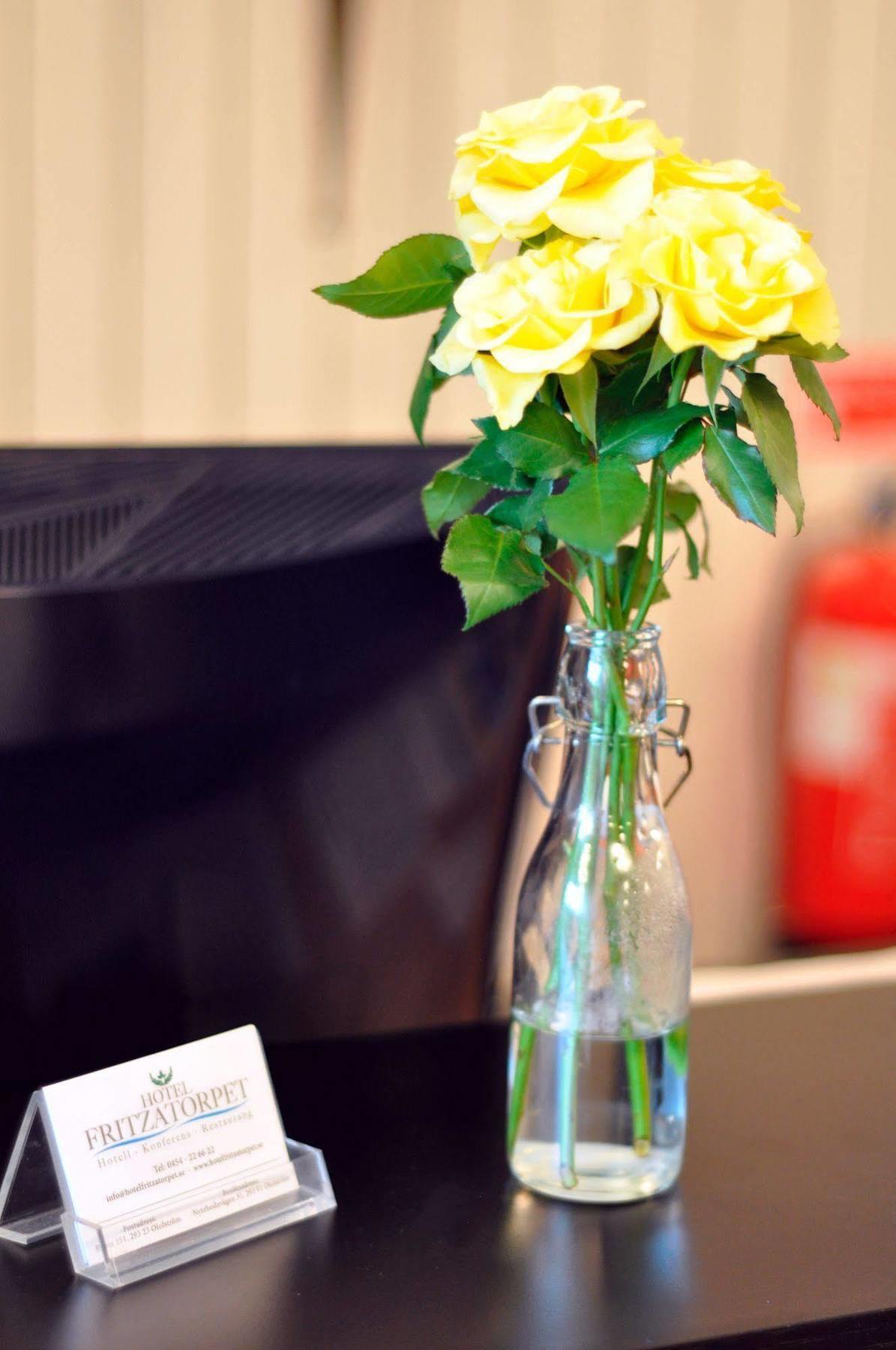 Hotel Fritzatorpet Olofstrom ภายนอก รูปภาพ